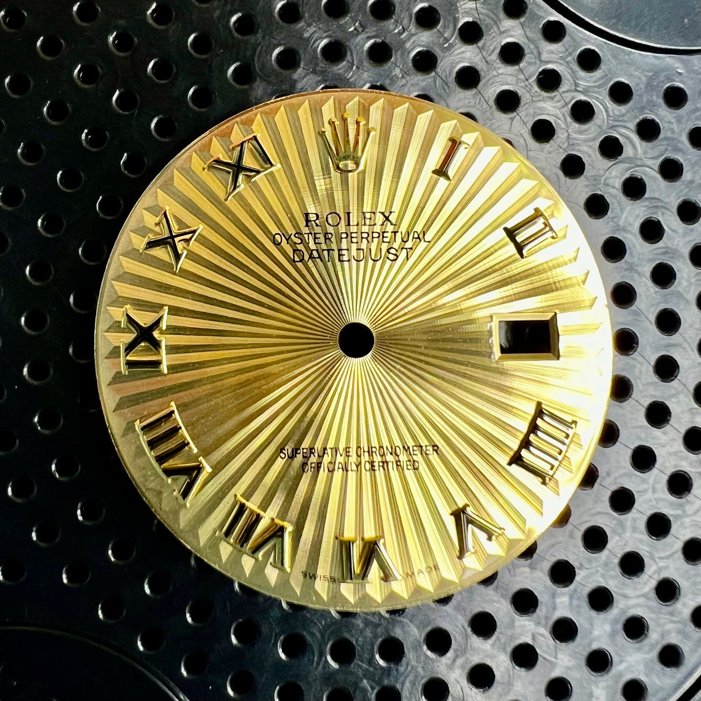Genuine Rolex Datejust 36 Gold Sunray Roman Dial