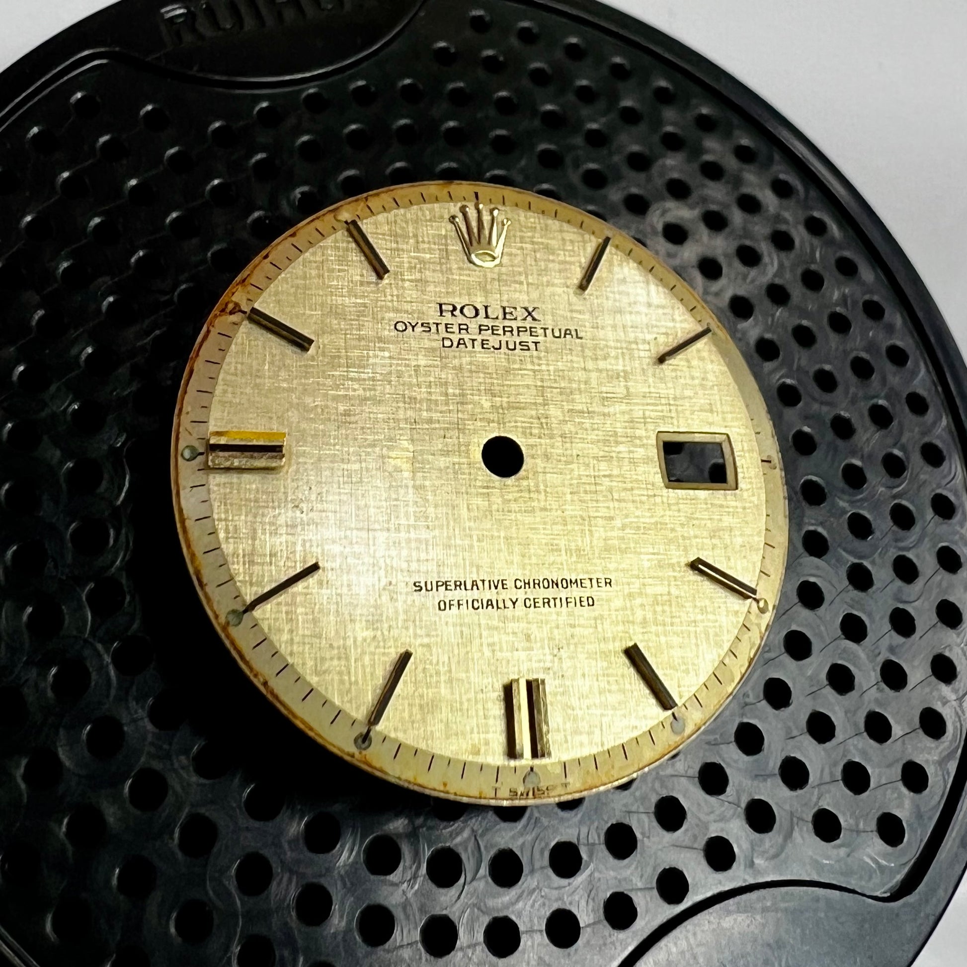 Factory Vintage Rolex Datejust 1601 Champagne Linen Dial