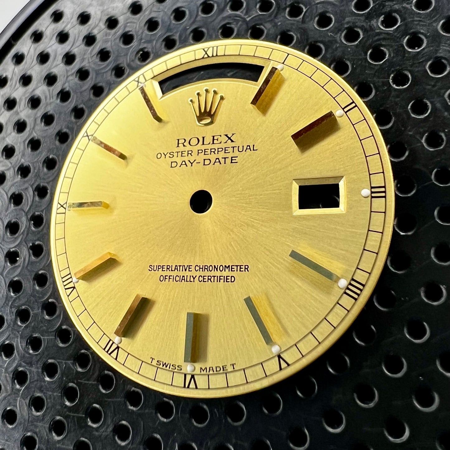 Rolex Day-Date 36 Champagne Dial (right side view)